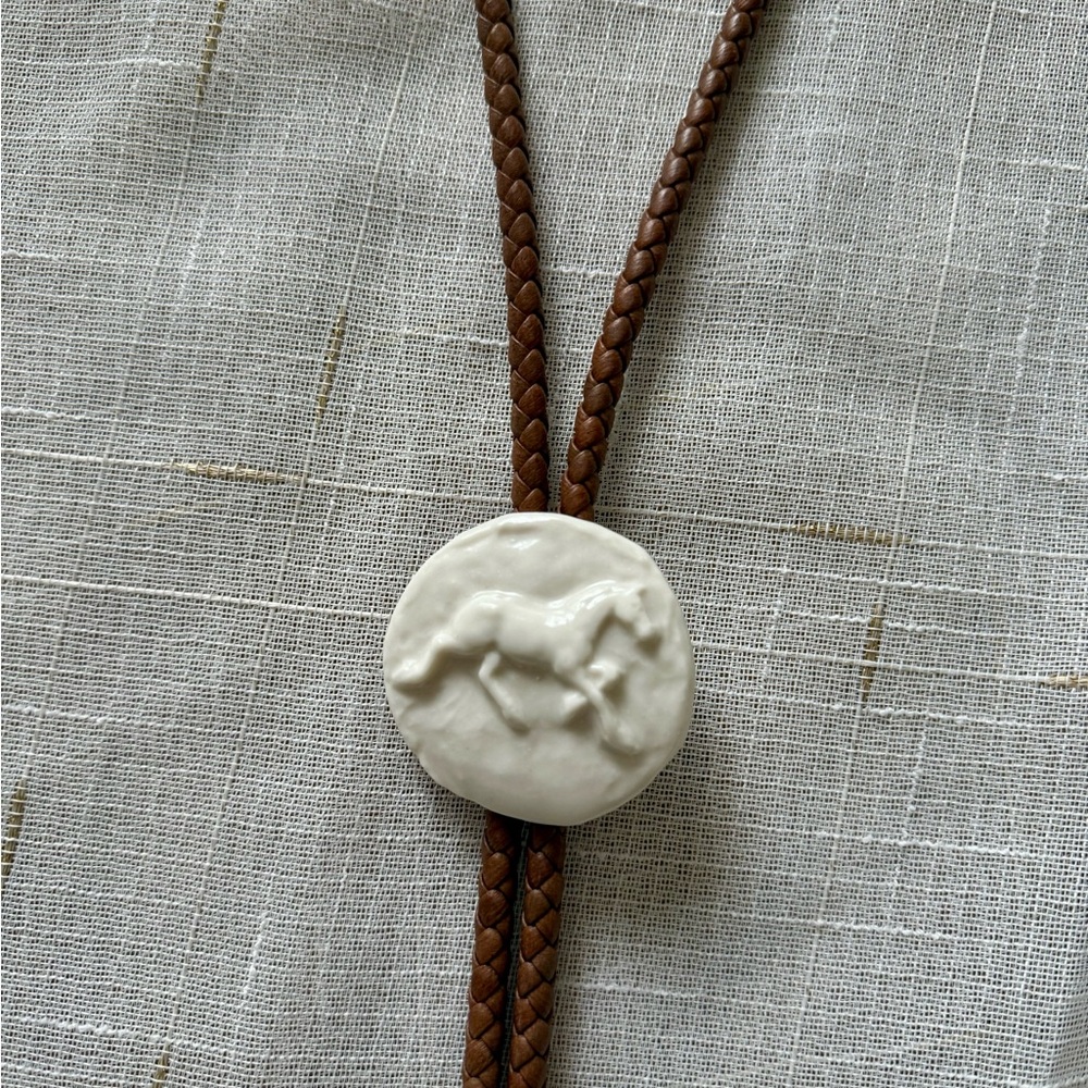 All The Clay Horses Bolo